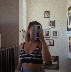 Meet your Posher, Ivy